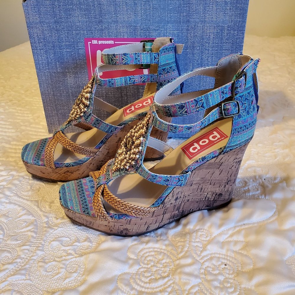 POP STARDUST WEDGES MULTI COLORED & BEADED SZ 8.5